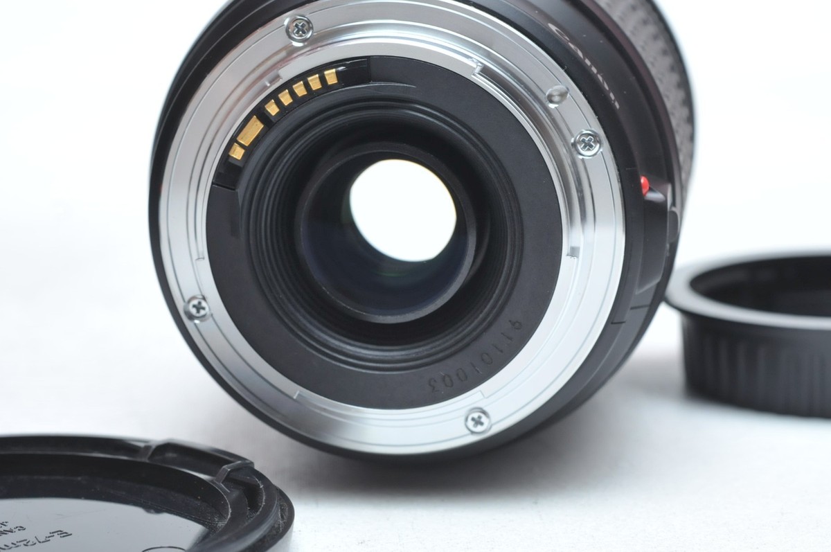 Canon EF 28-200mm f/3.5-5.6 USM Zoom Lens for Canon DSLR EF Mount
