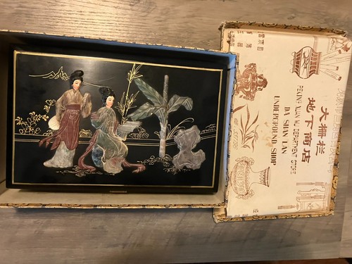 Vintage Chinese Lacquer Jewelry Box Stone Raised Relief w/ Original Box insert - Picture 15 of 17