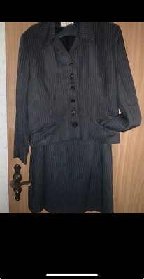 Zweiteiler - Blazer und Etuikleid von   Get Gain Gr. 40/ L 