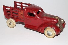 1930's Arcade Pontiac Cast Iron Stake Truck, 6 Inch Size