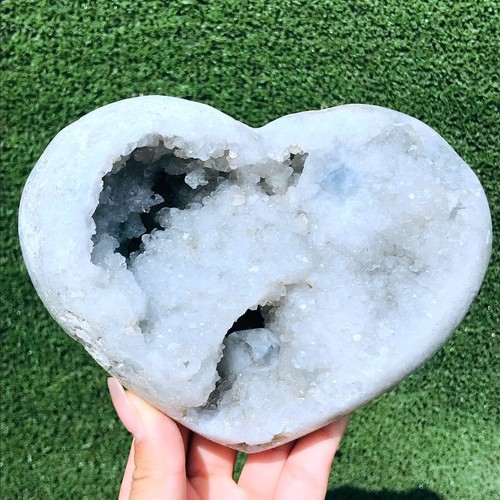 1669G Natural celestite Quartz Heart Crystal Mineral specimen Healing - Picture 3 of 12