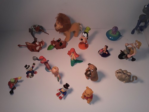 Vintage Lot Of Disney Toys 1985- more recent, Donald ducks,lion king,ants ect - 第 12/12 張圖片