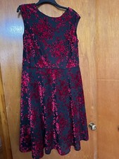 Tahari Arthur S. Levine Women's Red & Black Dress Size 16