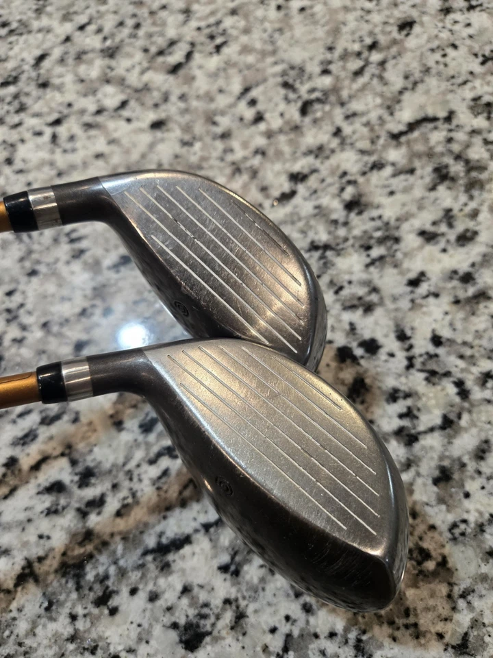 Juego de madera Cleveland Launcher 15 y 19 grados grafito S rígido para diestros Foto 2 de 4