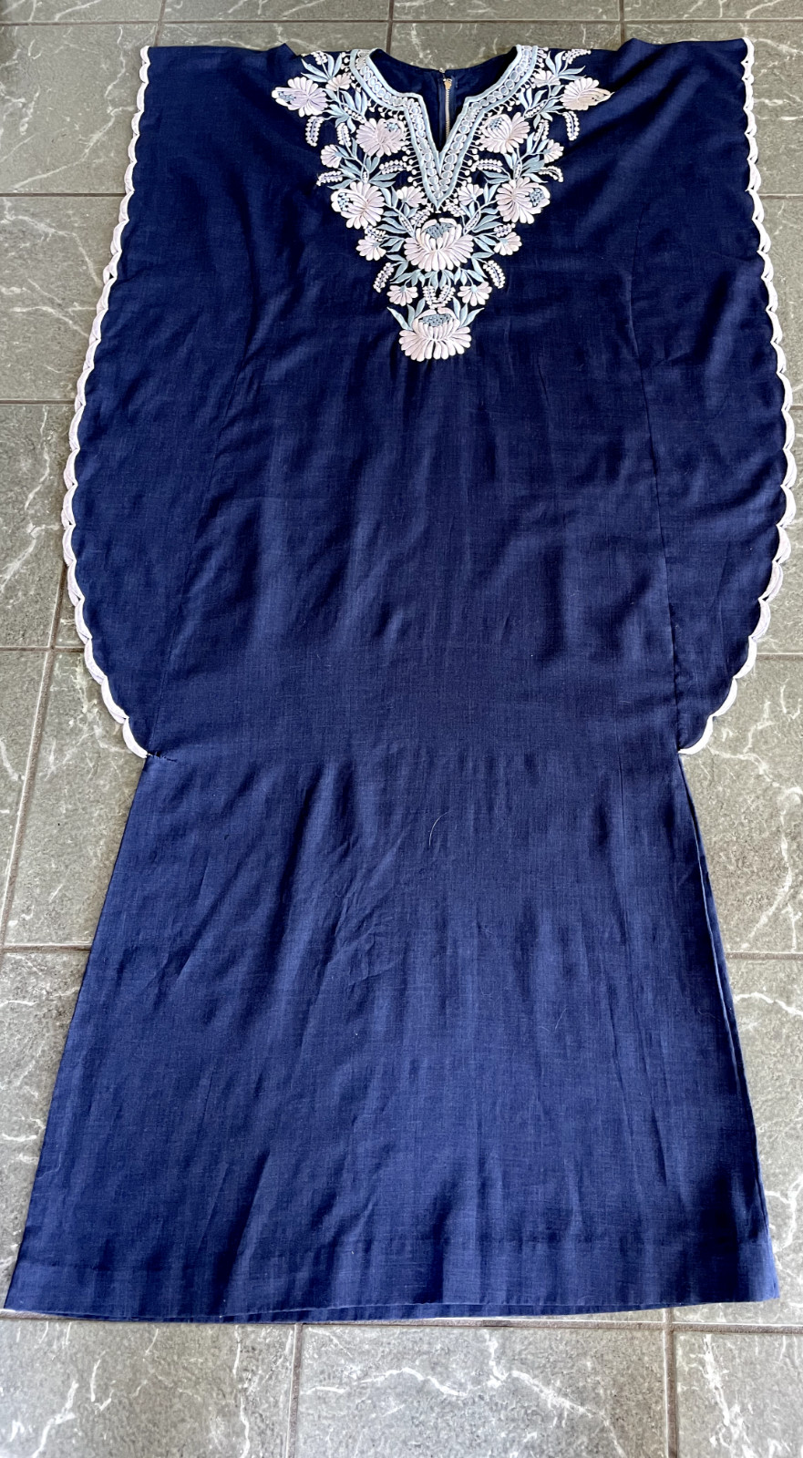 Kaftan Set of Qamar AlZaman in Navy Blue