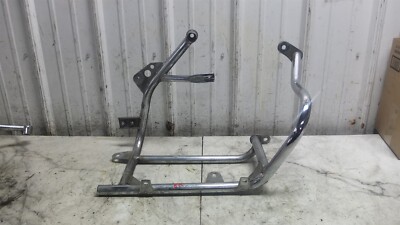 Repose-pied Avant Droit + Boulons – Suzuki GV 1400 LX Cavalcade – Pièce Moto Occasion