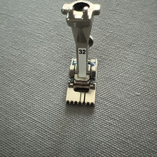 Bernina Presser Foot Old Style 32 Untuck Genuine Bernina eBay
