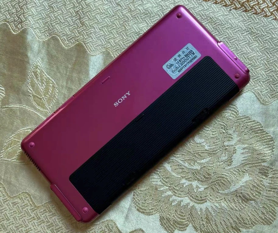 Ordenador personal portátil Sony-vgn-P47J 2G 64G con embalaje original Foto 3 de 4