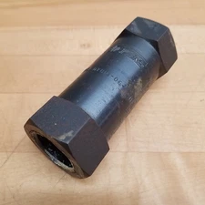 Vickers DT8P1-06-5-11 Inline Check Valve, Directional, 3/4", 5PSI - USED