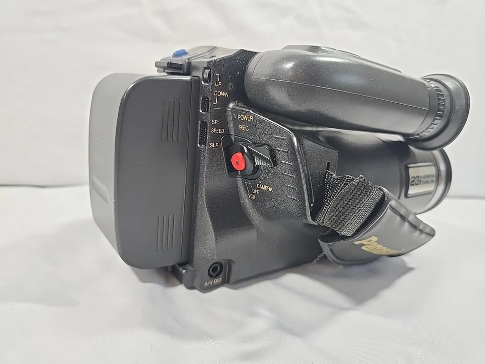 Panasonic Palmcorder PV-L550D Video Camera (Untested) - Image 3 of 4