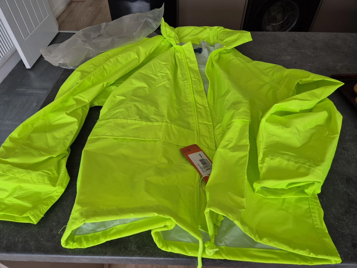 Portwest High Visibility Classic Rain Jacket L, neon yellow + FAST UK 🇬🇧 POST!
