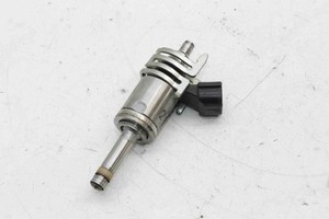 LEXUS IS III E3 300h AVE30 Einspritzdüse 23250-31120 2.50 31890330