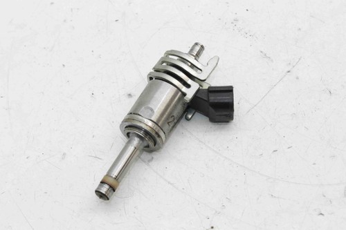 LEXUS IS III E3 300h AVE30 Einspritzdüse 23250-31120 2.50 31890330