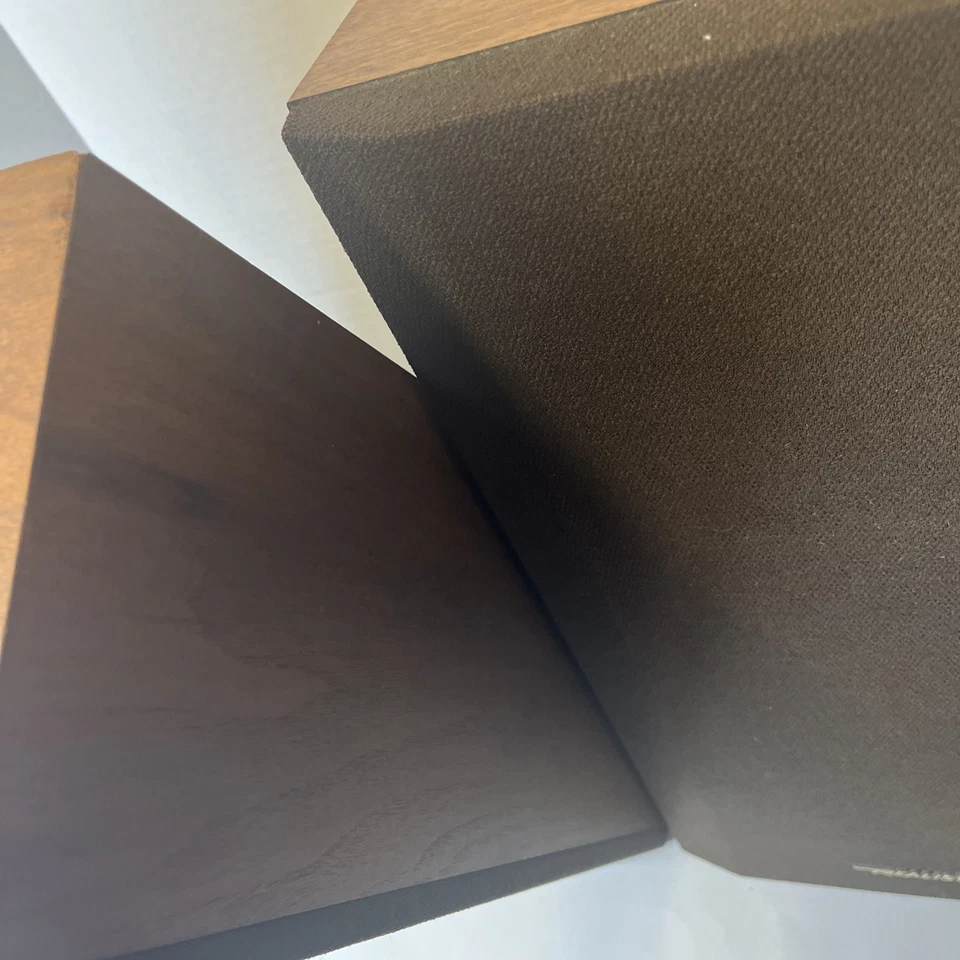 Par de altavoces de chapa de madera realistas NOVA-16 40-4036 de colección años 70 Foto 4 de 4