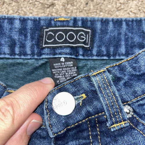 Boys Size 4 COOGI Jeans Embroidered Logo Dark Wash Denim - Picture 3 of 9