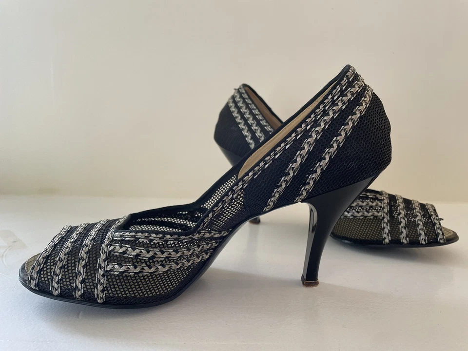 Zapatos de salón Rockabilly vintage de los años 40 50 blancos y negros con tacones pinup VLV talla 8-8,5 Foto 3 de 4