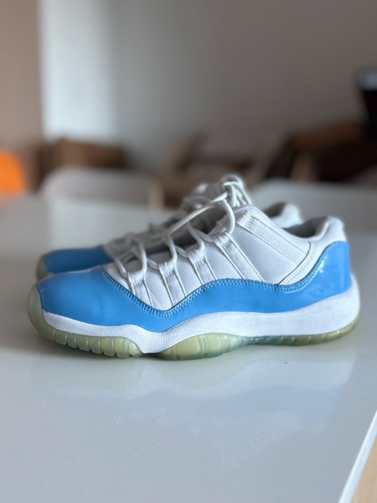 Air Jordan 11 Retro Low 'University Blue' GS Size 6Y