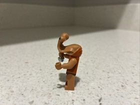 LEGO Star Wars Ithorian Jedi Master Minifigure From Set 75051