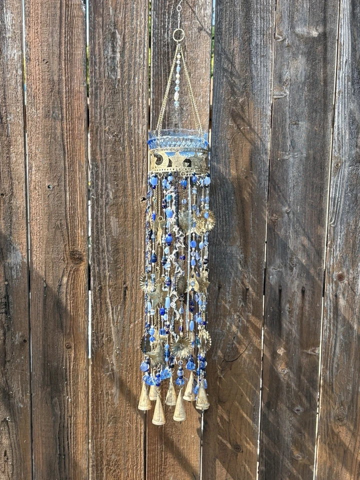 Carillón de viento azul celestial de vidrio y dorado cuenco vintage alimentador de baño para pájaros araña Foto 4 de 4