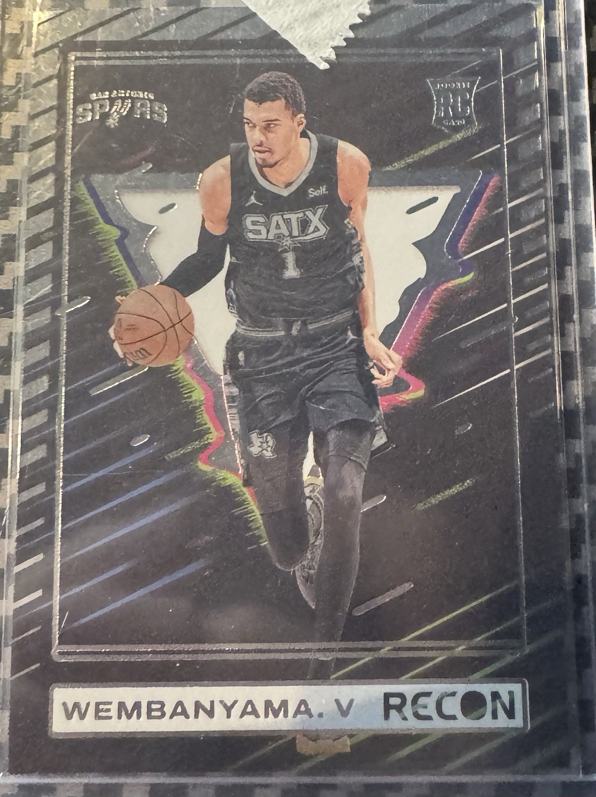 2023-24 Panini Recon - Rookies Victor Wembanyama #225 (RC)