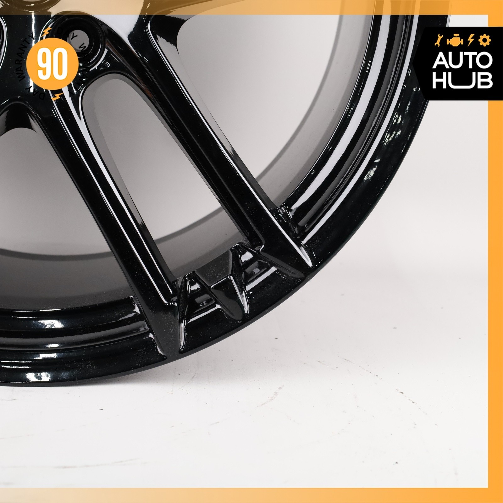 Maserati GranTurismo M145 10.5 x 20 20" Rear Wheel Rim Black 83078500 OEM