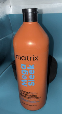 MATRIX MEGA SLEEK FRIZZY AIR CONTROL 1000ML