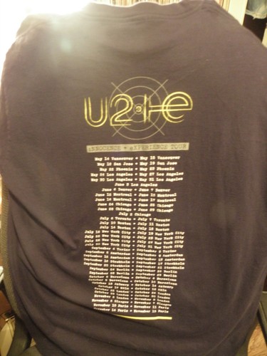 U2 2015 Concert T-Shirt iNNOCENCE and eXPERIENCE World Tour Bono - Picture 6 of 9