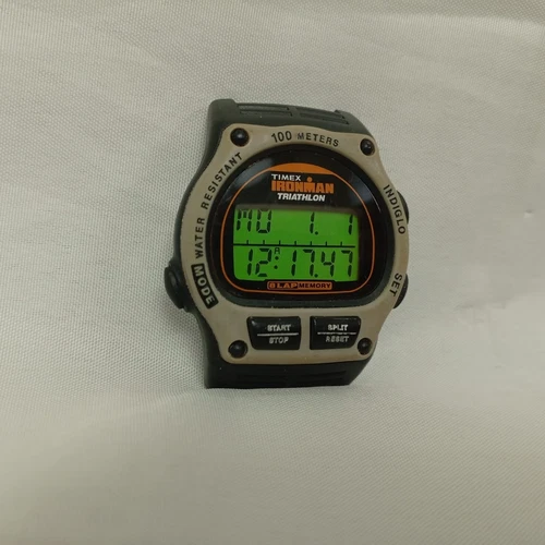 vintage timex ironman triathlon indiglo 8 Lap Need Battery