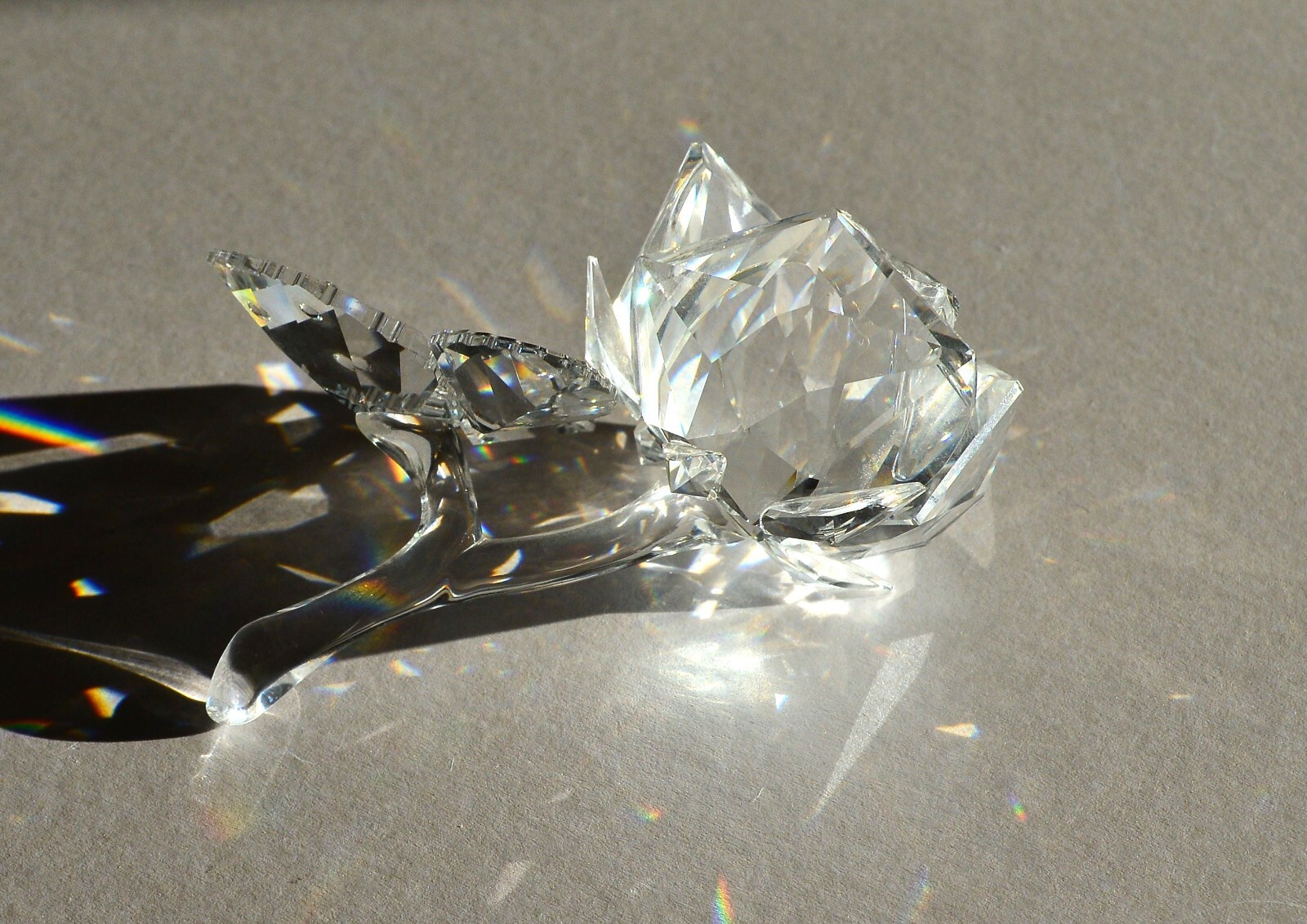 Swarovski Clear Crystal Rose Ornament Good condition no chips Cracks or