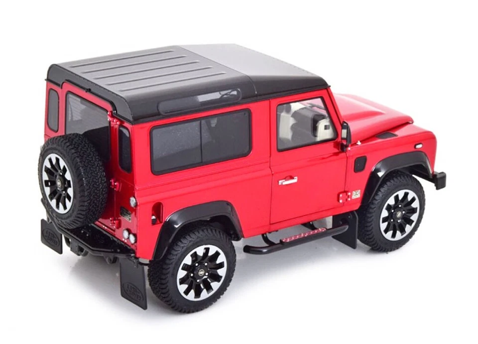LCD Models 1:18 LAND ROVER DEFENDER 90 WORKS V8 70TH EDITION RED 2018 - Immagine 3 di 3