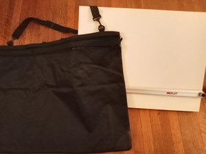 Portable  Drafting Drawing Board Table  18x24 comes with bag for easy transport 