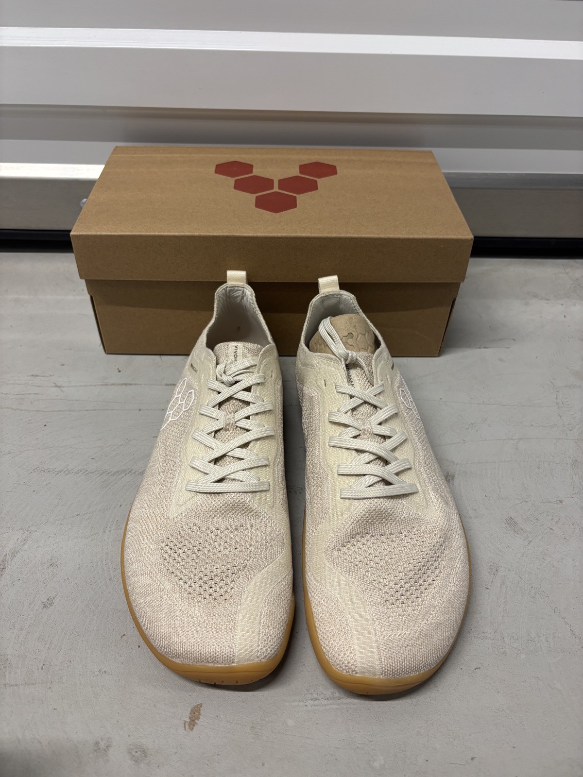 Vivobarefoot Primus Lite Knit Natural Coconut Size 10M Brand New Free Shipping