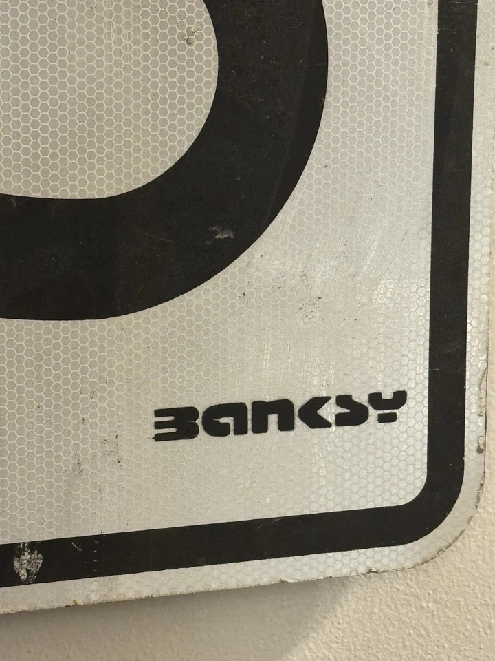 Very Rare Banksy Original spray stencil  Street Sign Painting 2007 - Image 4 of 4