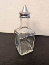 Medco NYC Creut Oil And Vinegar Glass Jar w Metal Spout 5? Vintage