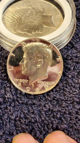 Bright Eyes 1969 S Kennedy Half Dollar 50C Cameo proof Silver