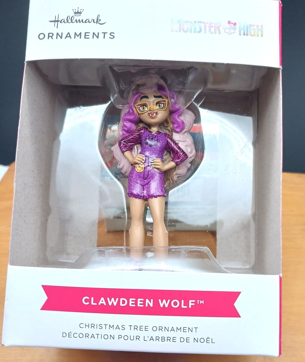 Winter Wolf Worlds Best Daughter - cedar ornament Winter Wolf Worlds Best Daughter - cedar ornament