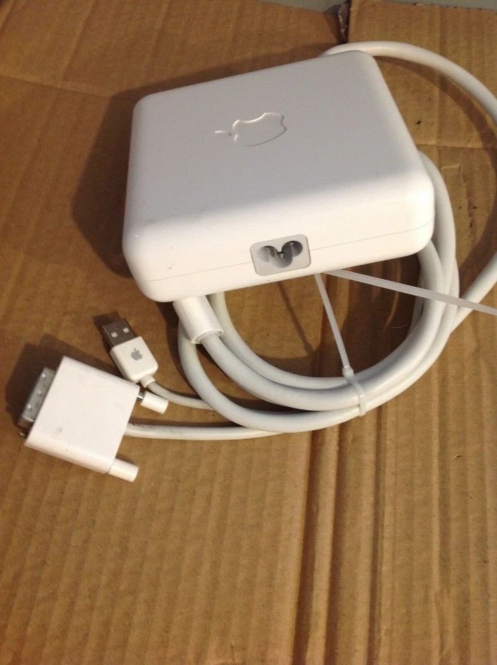 Apple DVI to ADC Monitor Adapter Model A1006 - Image 2 of 4