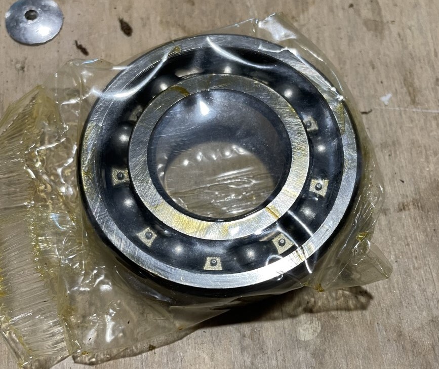 Bearing Rear Axle Shaft Triumph TR6 Moss Part = 155120 / TRF = 134465