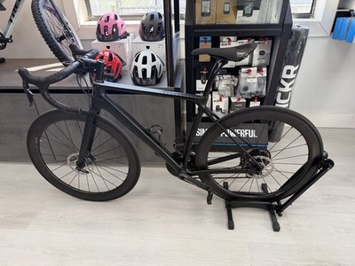  CANYON ENDURACE CF SL   CARBON DISC ROAD BIKE- USED