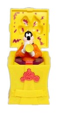RARE 1996 Goofy 2" Disneyland Paris McDonald's EUROPE Action Figure Happy Meal