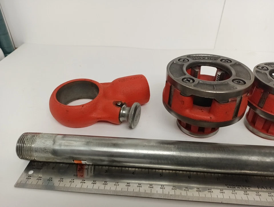 Rigid OO-R Pipe Threader w 1”, 1/2"  3/4” Dies  BRAND NEW - Image 2 of 4