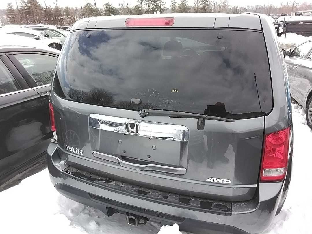 (LOCAL PICKUP ONLY) Trunk/Hatch/Tailgate EX Without Rear View Camera Fits 09-12 