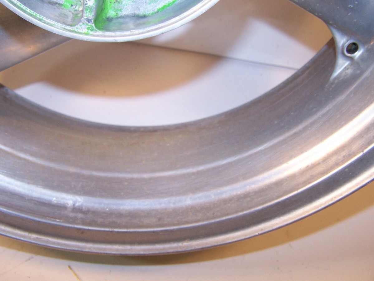 R.さま 1994 - 97 KAWASAKI ZX9 REAR WHEEL RIM 41073-1547-GE