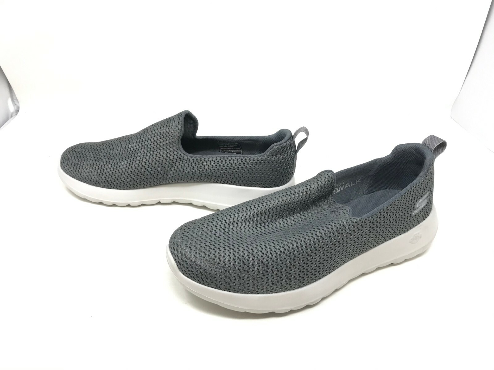 skechers go walk max precision