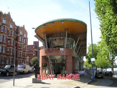 FOTO THE THAI SQUARE PUB PUTNEY LOWER RICHMOND ROAD PUTNEY LONDON SW15 1LB ON