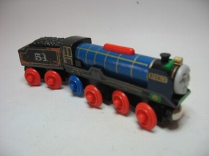 patchwork hiro wooden