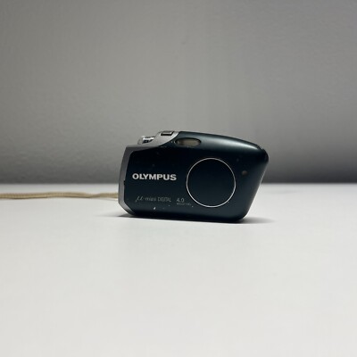 Olympus  Mju Mini 4.0MP Blau grün geprüft Digital Camera