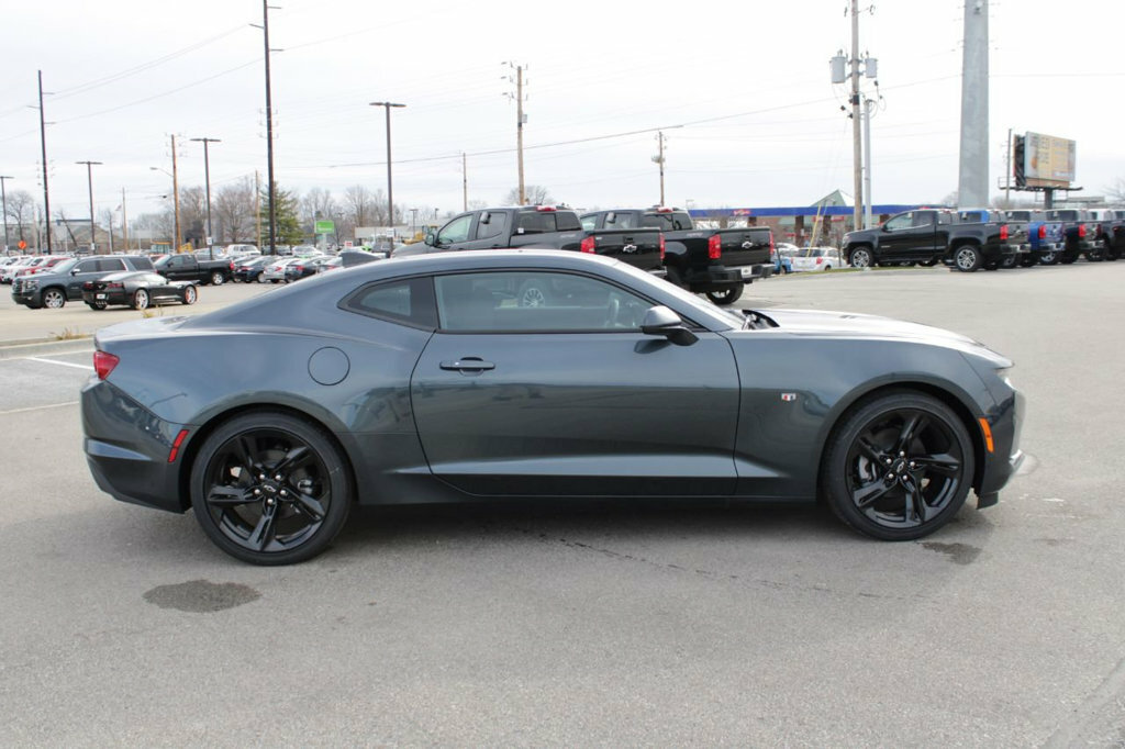 2020 Chevrolet Camaro 2DR CPE 2DR CPE New Coupe Manual Gasoline 3.6L V6 Cyl SHADOW GRY MET