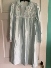 Barbizon Long Sleeve Blue Long Nightgown Women  s Petite USA made Vintage