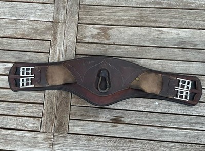 Devoucoux Monoflap Girth Size 24